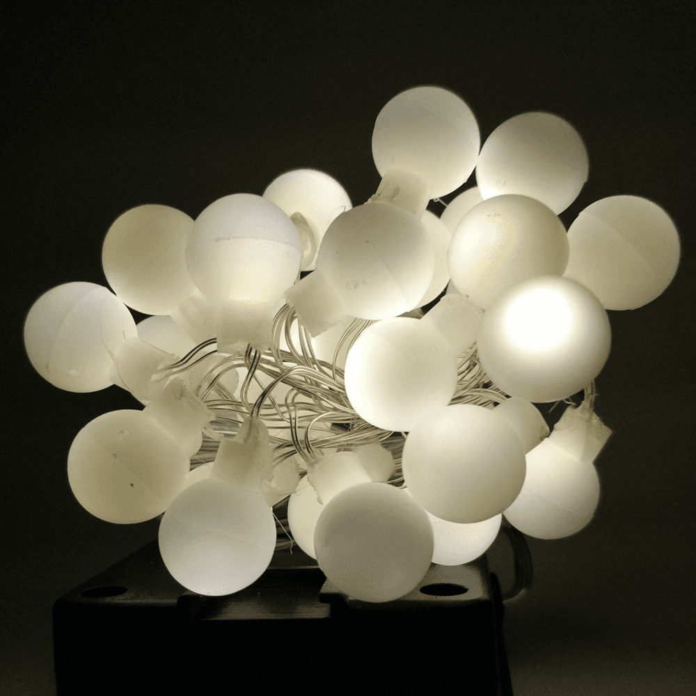 Hometown Evolution Solar White Ball String Lights (31 ft)